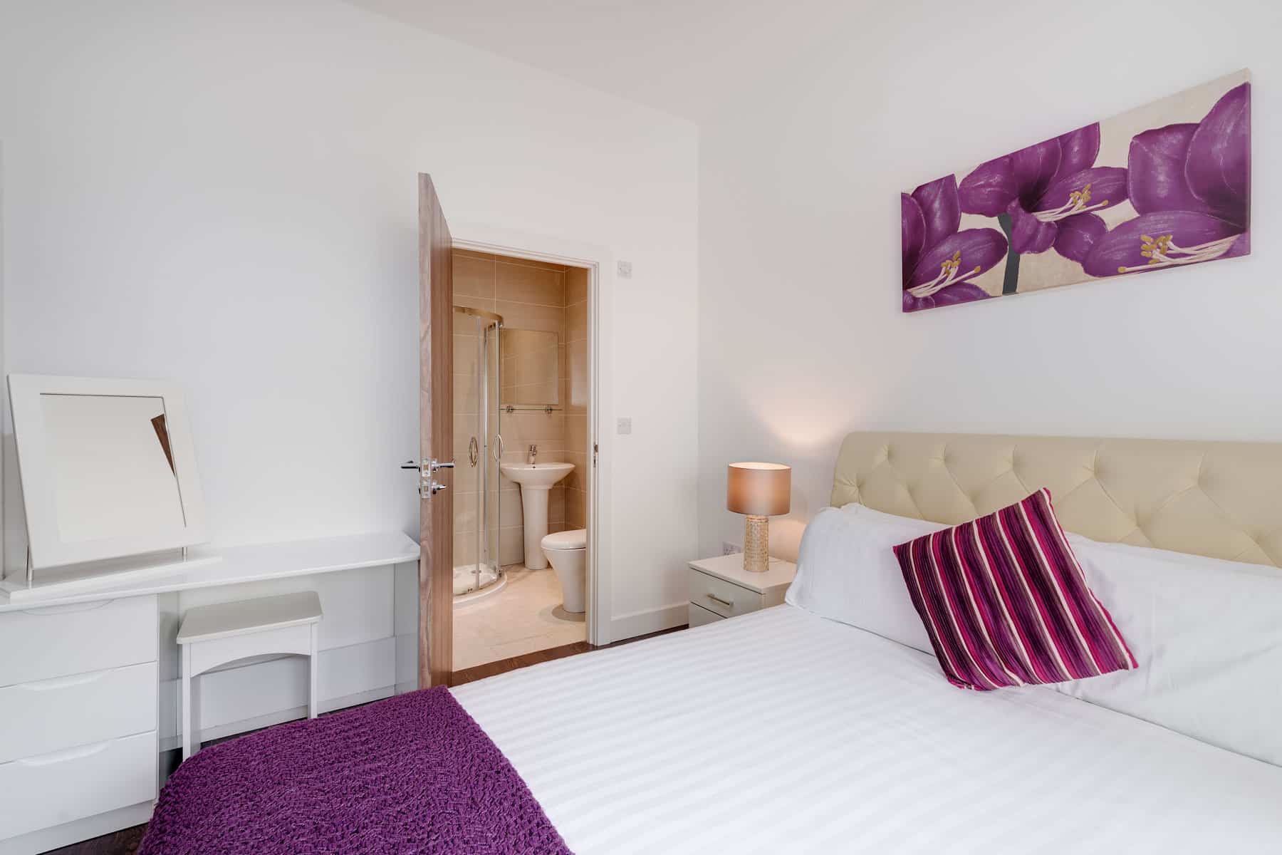 1 Bedroom Strathmore House Apartments